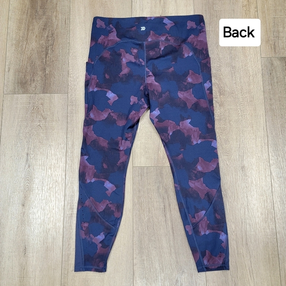 All in Motion Leggings Size XL Navy Blue Purple Abstract Floral Pockets 7/8 L - Picture 8 of 10